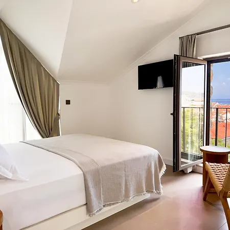 ホテル Kantarli *