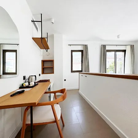 Kantarli ホテル ダッチャ