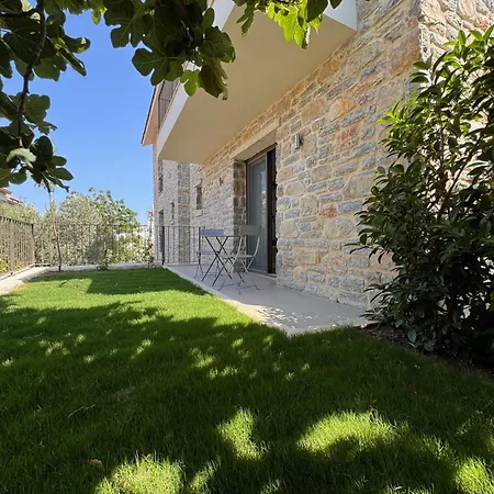 ホテル Kantarli ダッチャ